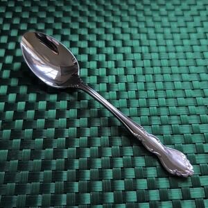 1 Oneida DOVER Teaspoon Stainless 18/10 Glossy Single Spoon Cube Heirloom